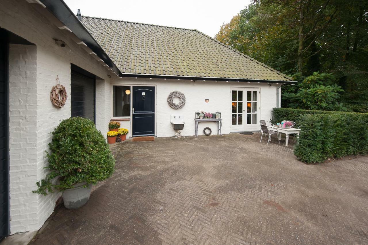 Guesthouse De Hees Eersel Exterior photo